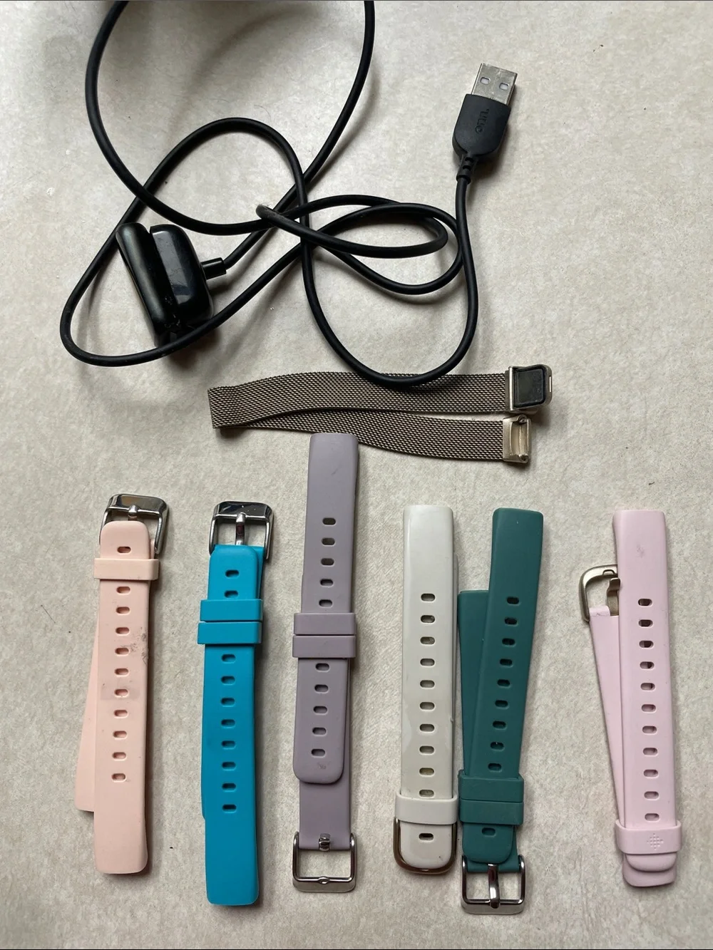 Fitbit Luxe Interchangeable Silicone & Mesh Watch Bands — Multi-Color Pack
